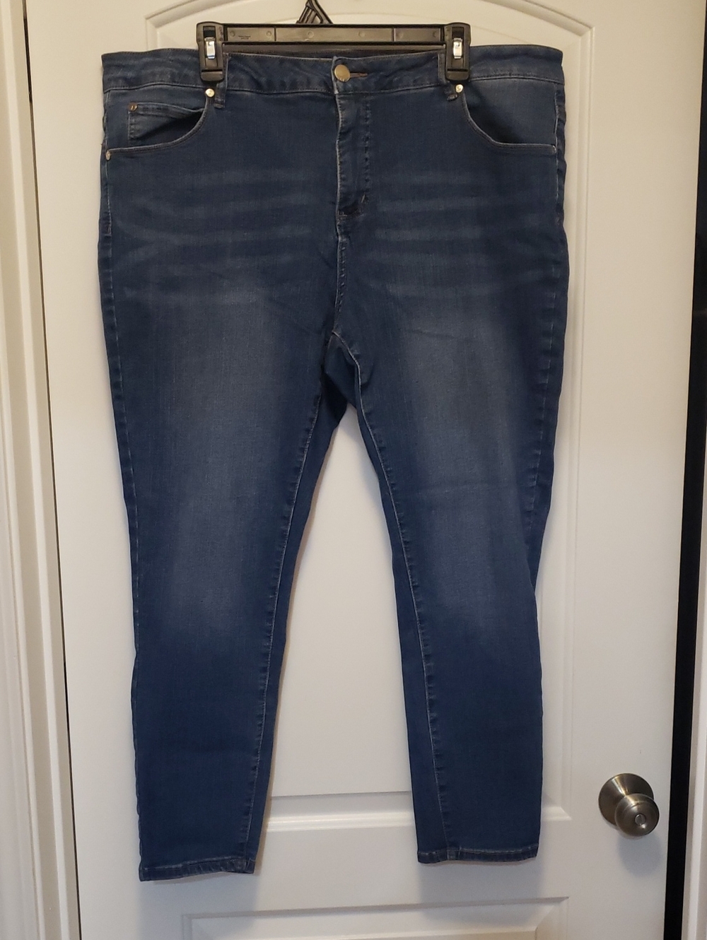 TAHARI Jeans 22W Chloe Fit Solution Skinny Great For Boots!!! - Picture 5 of 8